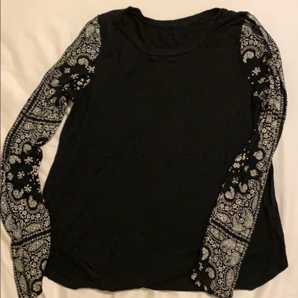 Long sleeve shirt